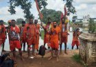 बोल बम के जयघोष के साथ धुसेरा (अभनपुर) से निकली कांवरियों की टोली ।