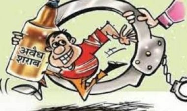 अभनपुर के ढाबे से अवैध शराब जब्त