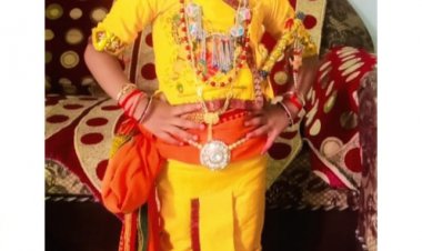 अभनपुर अंचल में कृष्ण एवम राधा के बाल रूप में दिखे बच्चे