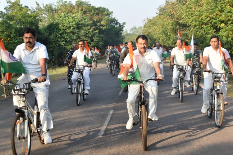 थनौद 211 बटालियन द्वारा सायकल रैली निकाली गई।