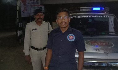 डायल 112 टीम की मदद से जाम में फंसी एंबुलेंस को निकाला गया।