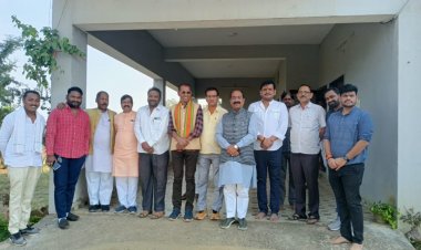 भाजयुमो जिलाध्यक्ष संचित तिवारी के घर पहुंचे बीजेपी प्रदेश अध्यक्ष अरुण साव