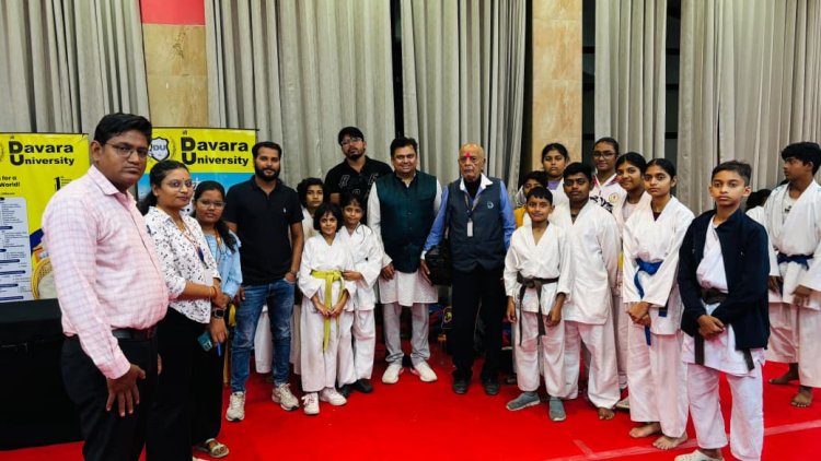 राष्ट्रीय कराटे चैंपियनशिप में श्री दावड़ा यूनिवर्सिटी के प्रतिनिधियों का हुआ भव्य सम्मान