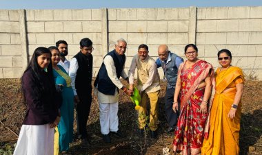 श्री दावड़ा विश्वविद्यालय में कुछ दिन पूर्व “पेड़ माँ” के नाम भव्य कार्यक्रम का सफल आयोजन