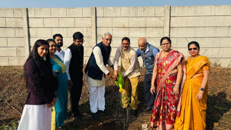 श्री दावड़ा विश्वविद्यालय में कुछ दिन पूर्व “पेड़ माँ” के नाम भव्य कार्यक्रम का सफल आयोजन